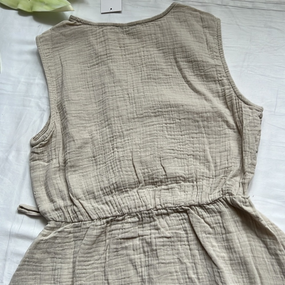 NWT Ricki’s Cap Sleeve Cross-Over Dress with Side-Tie - Picture 8 of 9